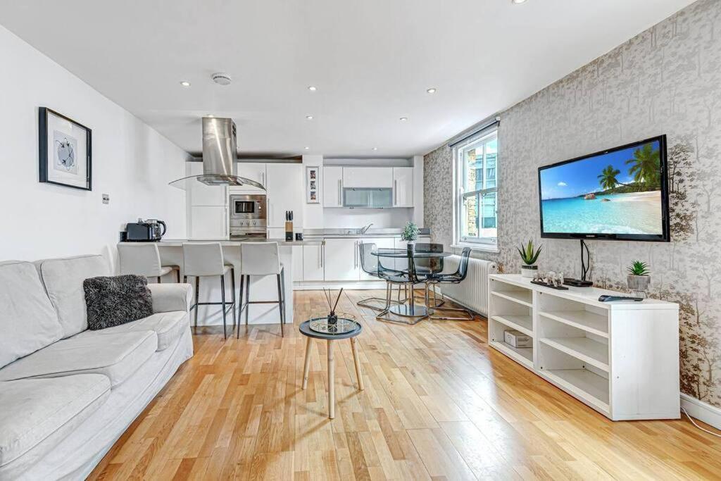 Two Br Flat 5 Mins Walk From London Eye G96 Apartment Exterior photo